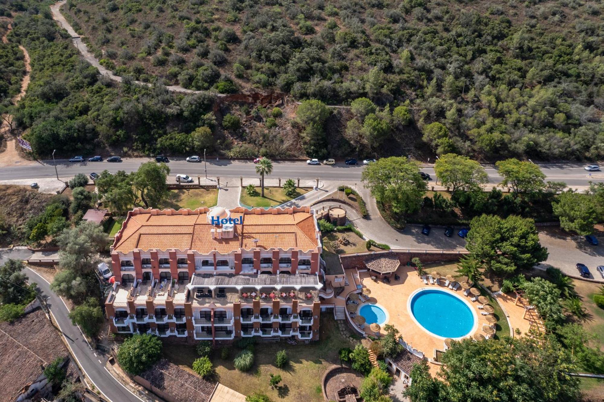 Hotel Colina Dos Mouros シルヴェス エクステリア 写真