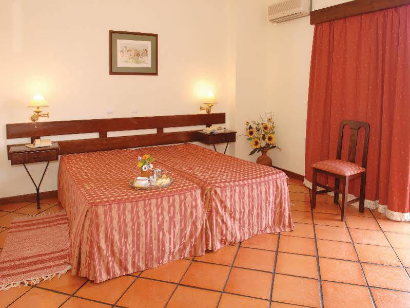 Hotel Colina Dos Mouros シルヴェス エクステリア 写真