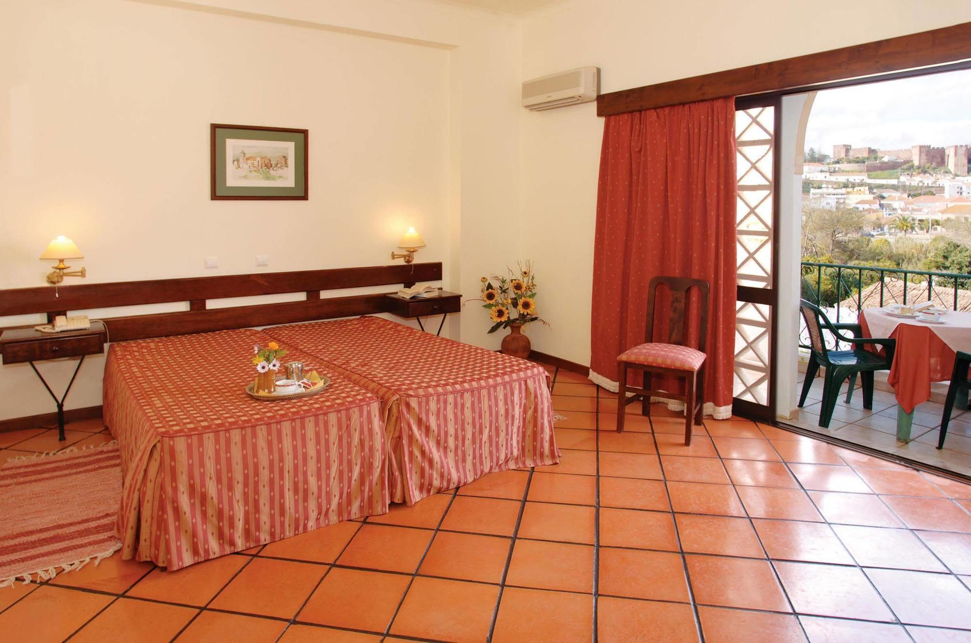 Hotel Colina Dos Mouros シルヴェス エクステリア 写真